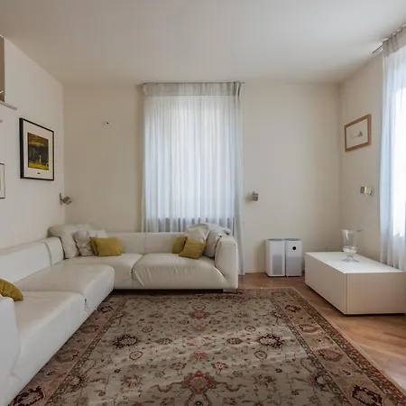 La Casa Di Lorena - Centro-mare Pesaro