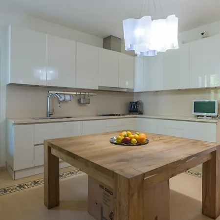 La Casa Di Lorena - Centro-mare Feriehus Pesaro